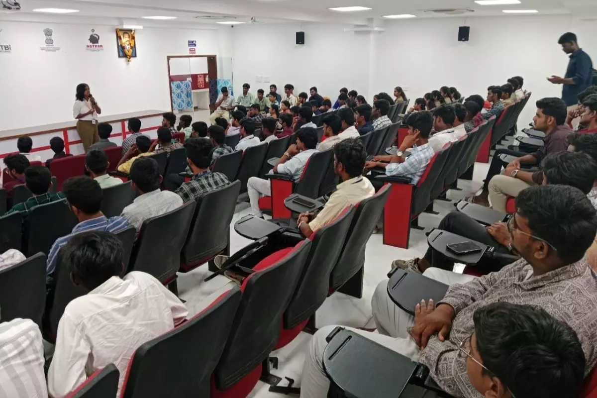 Event Image 4